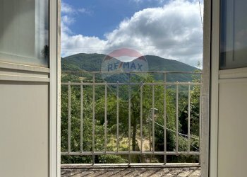 Vista delle montagne - Casa indipendente Strada statale 158
 
102, Pizzone - foto 78