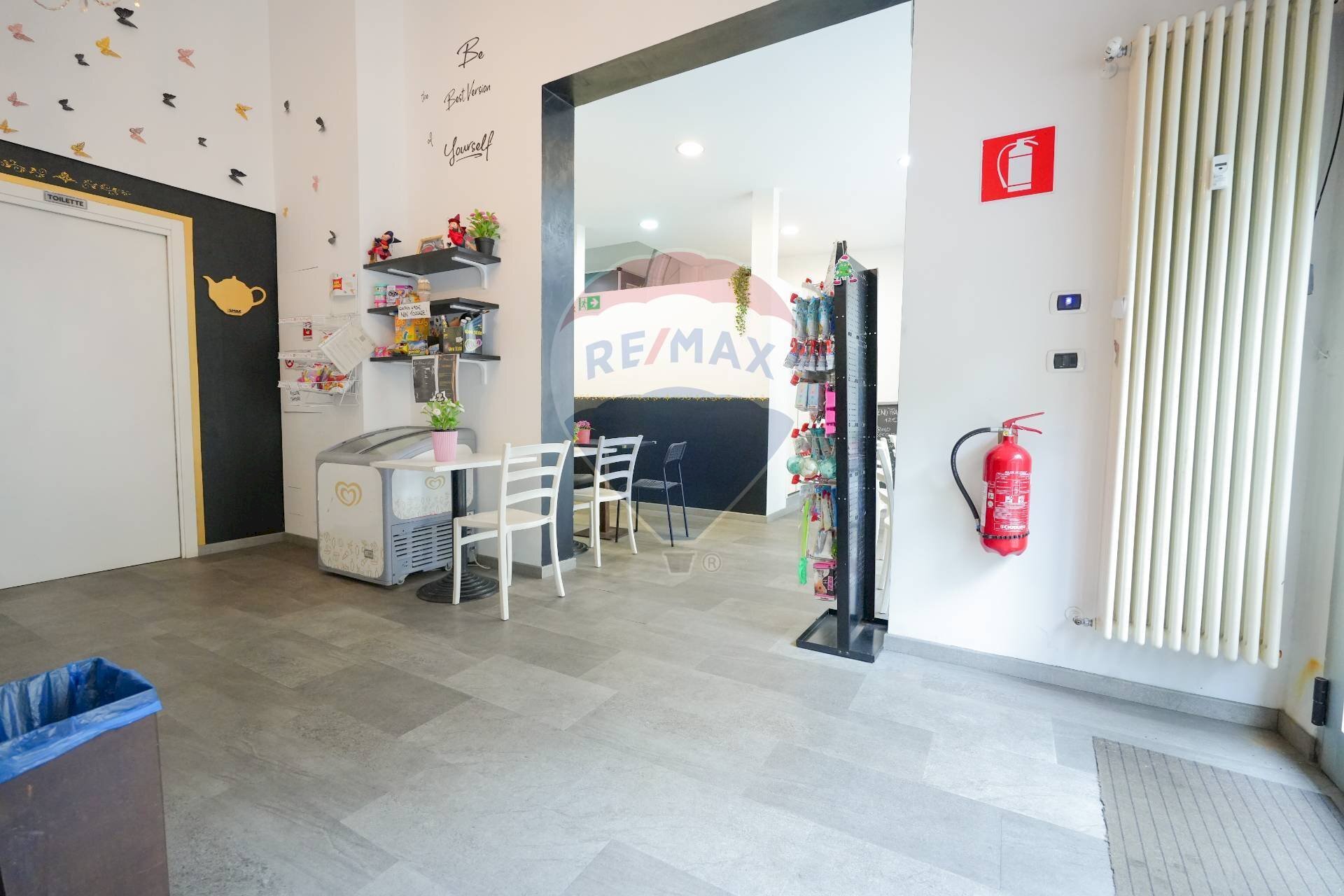 Sala da pranzo - Cafeteria - Cold Bar VIA ENRICO TAZZOLI
7, Monza - photo 3