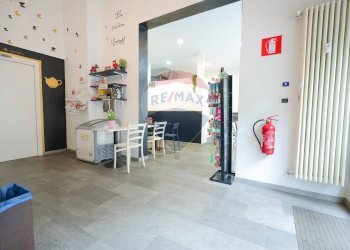 Sala da pranzo - Bar Tavola Calda - Fredda VIA ENRICO TAZZOLI
 
7, Monza - foto 5