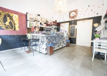 Sala da pranzo - Bar Tavola Calda - Fredda VIA ENRICO TAZZOLI
 
7, Monza - foto 7