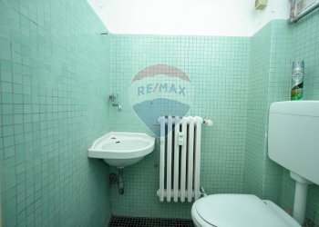 Bagno - Bar Tavola Calda - Fredda VIA ENRICO TAZZOLI
 
7, Monza - foto 32