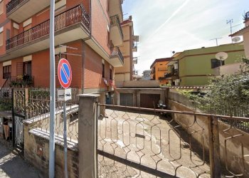 Foto 2 - Box Via Leonardo Agostini
 
19, Roma - foto 2