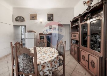 Sala da pranzo - Three-room apartment VIa Venezia
 
25, Sesto San Giovanni - photo 4