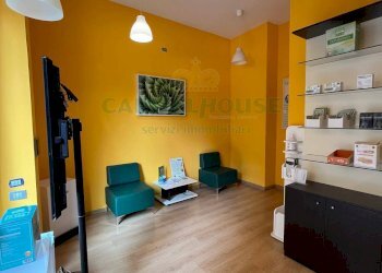 Foto 4 - Attività Commerciale Via Trinità, Avellino - foto 4