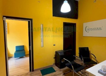 Foto 6 - Attività Commerciale Via Trinità, Avellino - foto 6