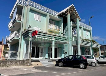 Foto 1 - Locale Commerciale via provinciale, Sperone - foto 1