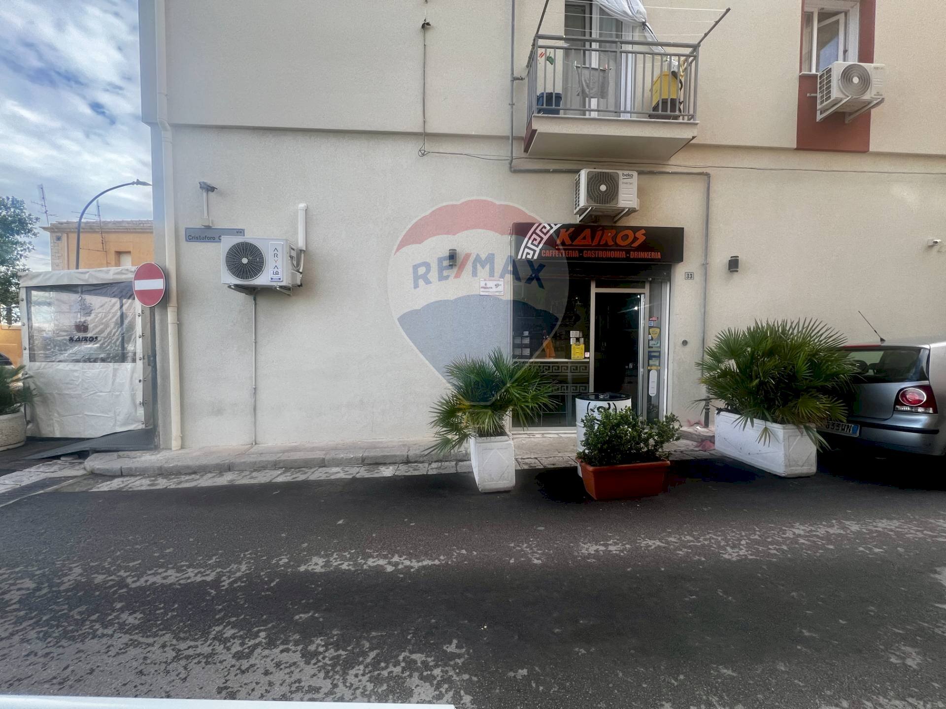 Edificio all\'aperto - Locale Commerciale Piazzale Ungheria
 
5, Trabia - foto 3