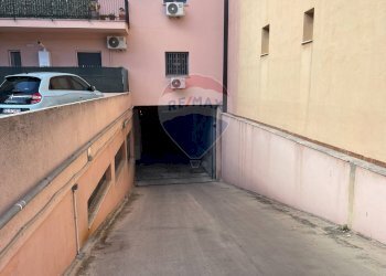 Edificio all\'aperto - Box Via Cutò
 
30, Bagheria - photo 15