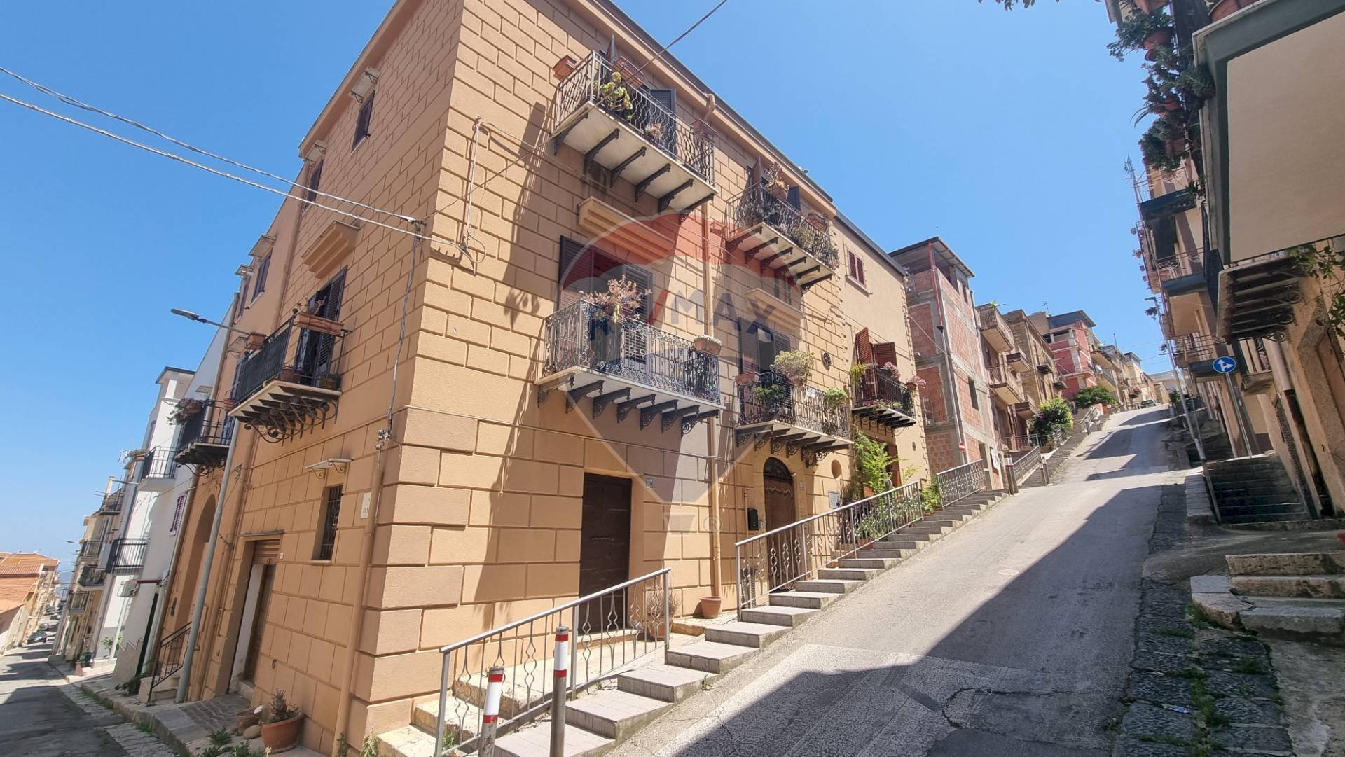 Edificio all\'aperto - Casa indipendente via generale traina
12, Baucina - foto 2