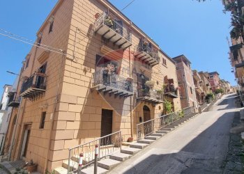 Edificio all\'aperto - Independent house via generale traina
 
12, Baucina - photo 2