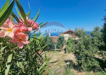 Giardino - Semi-detached house VIA PADRE PIO
 
SNC, Cefalù - photo 24