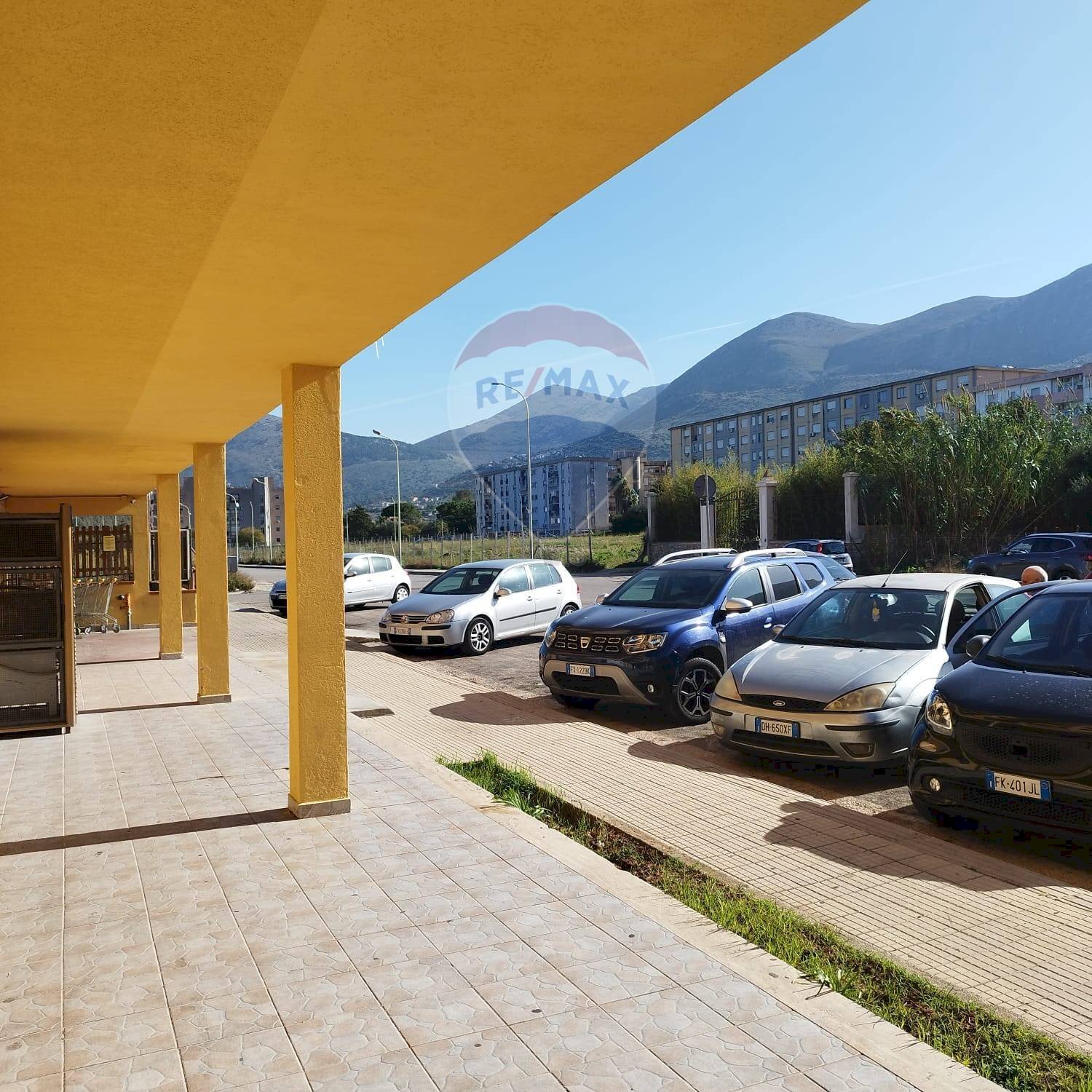 Terrazza - Attività Commerciale via giacomo leopardi
 
58, Carini - foto 3