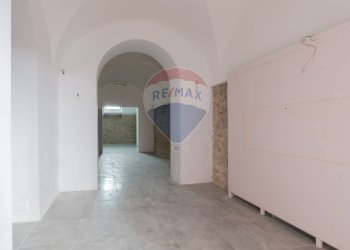 Stanza vuota - Locale Commerciale Via  Giorgio Castriota
 
2, Palermo - foto 4