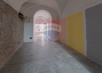 Stanza vuota - Locale Commerciale Via  Giorgio Castriota
 
2, Palermo - foto 7