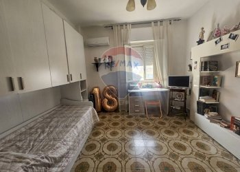 Camera / camera da letto - Trilocale via polizzi
 
16, Bagheria - foto 8