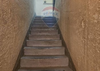 Scale - Trilocale via polizzi
 
16, Bagheria - foto 15