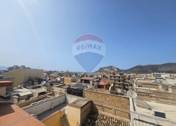 Edificio all\'aperto - Trilocale via polizzi
 
16, Bagheria - foto 21