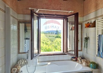 Bagno - Casa indipendente Vicolo Tiziano Vecellio
 
4, Cison di Valmarino - foto 32