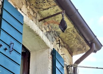 Edificio all\'aperto - Casa indipendente Vicolo Tiziano Vecellio
 
4, Cison di Valmarino - foto 37