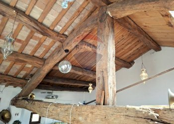 Dettagli - Casa indipendente Vicolo Tiziano Vecellio
 
4, Cison di Valmarino - foto 75