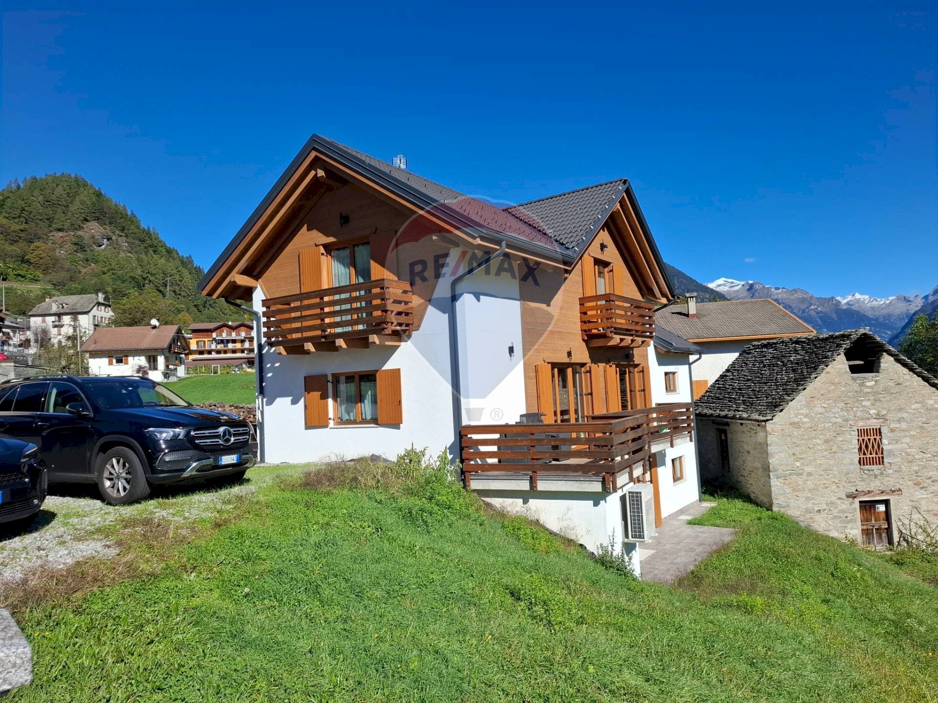 Casa all\'aperto - Villa frazione Cravegna
 
301, Crodo - foto 1