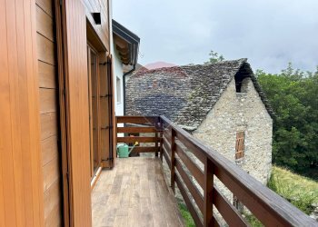 Balcone - Villa frazione Cravegna
 
301, Crodo - foto 11