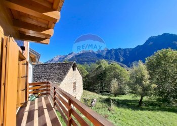 Balcone - Villa frazione Cravegna
 
301, Crodo - foto 12