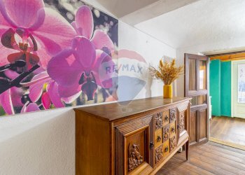 Hall / corridoio - Casa indipendente Netro - foto 35