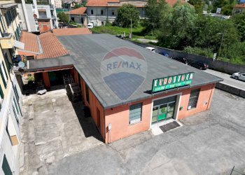 Casa all\'aperto - Negozio Via Alle Fabbriche
 
1, Verbania - foto 9