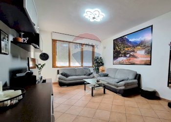 Soggiorno - Appartamento via Evangelista Torricelli
 
12, Tradate - foto 5