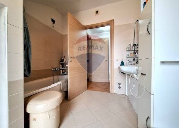 Bagno - Appartamento via Evangelista Torricelli
 
12, Tradate - foto 14