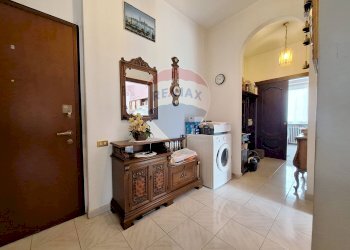 Lavanderia - Bilocale via Gobetti
 
8, Cairate - foto 6