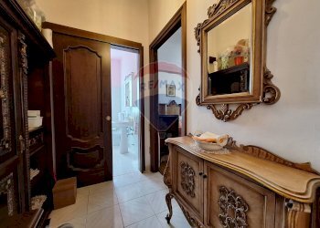 Hall / corridoio - Bilocale via Gobetti
 
8, Cairate - foto 7