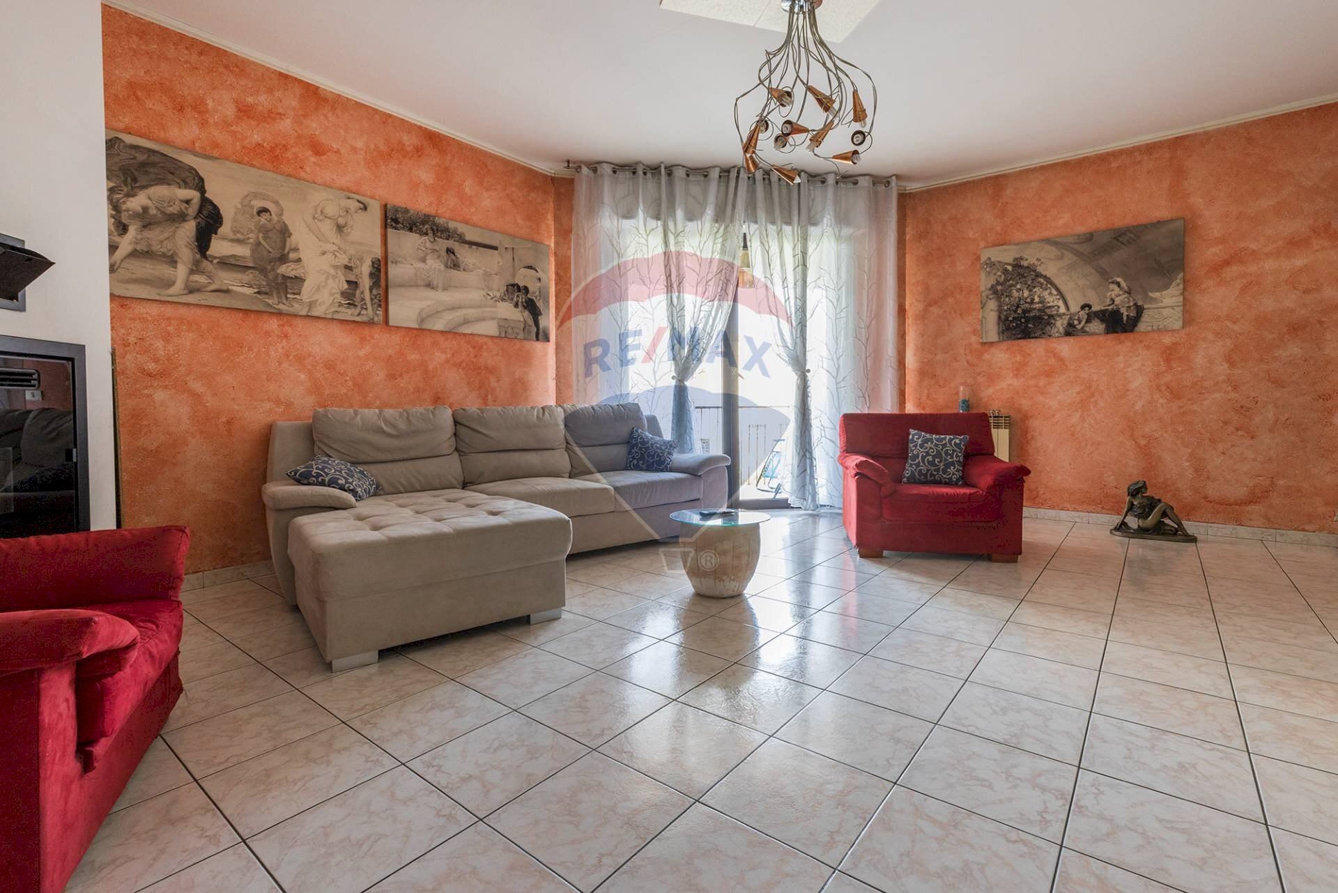 Soggiorno - Four-room apartment Via XX Settembre
 
62, Cardano al Campo - photo 1