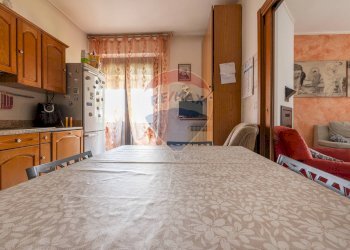 Cucina - Appartamento Via XX Settembre
 
62, Cardano al Campo - foto 11