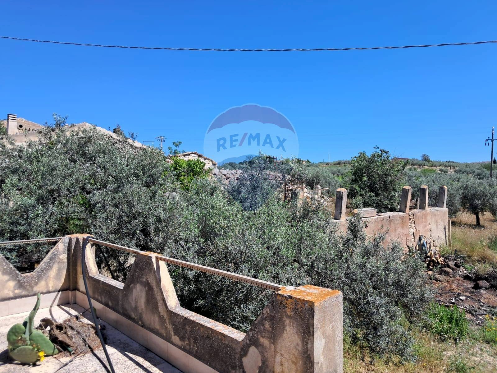 Vista delle montagne - Rustico contrada Tramostera
snc, Chiaramonte Gulfi - foto 3