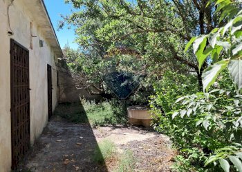 Giardino - Rustico contrada Tramostera
 
snc, Chiaramonte Gulfi - foto 1