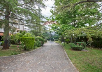 Giardino - Villa Contrada Colle Cucco
 
14, Bucchianico - photo 2