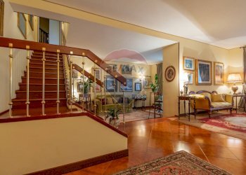 Scale - Villa Contrada Colle Cucco
 
14, Bucchianico - photo 5