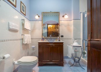 Bagno - Villa Contrada Colle Cucco
 
14, Bucchianico - photo 13