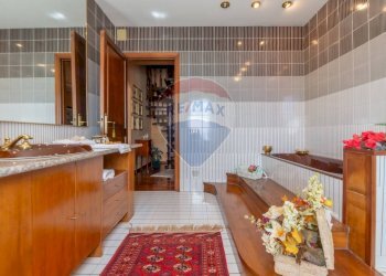 Bagno - Villa Contrada Colle Cucco
 
14, Bucchianico - photo 38