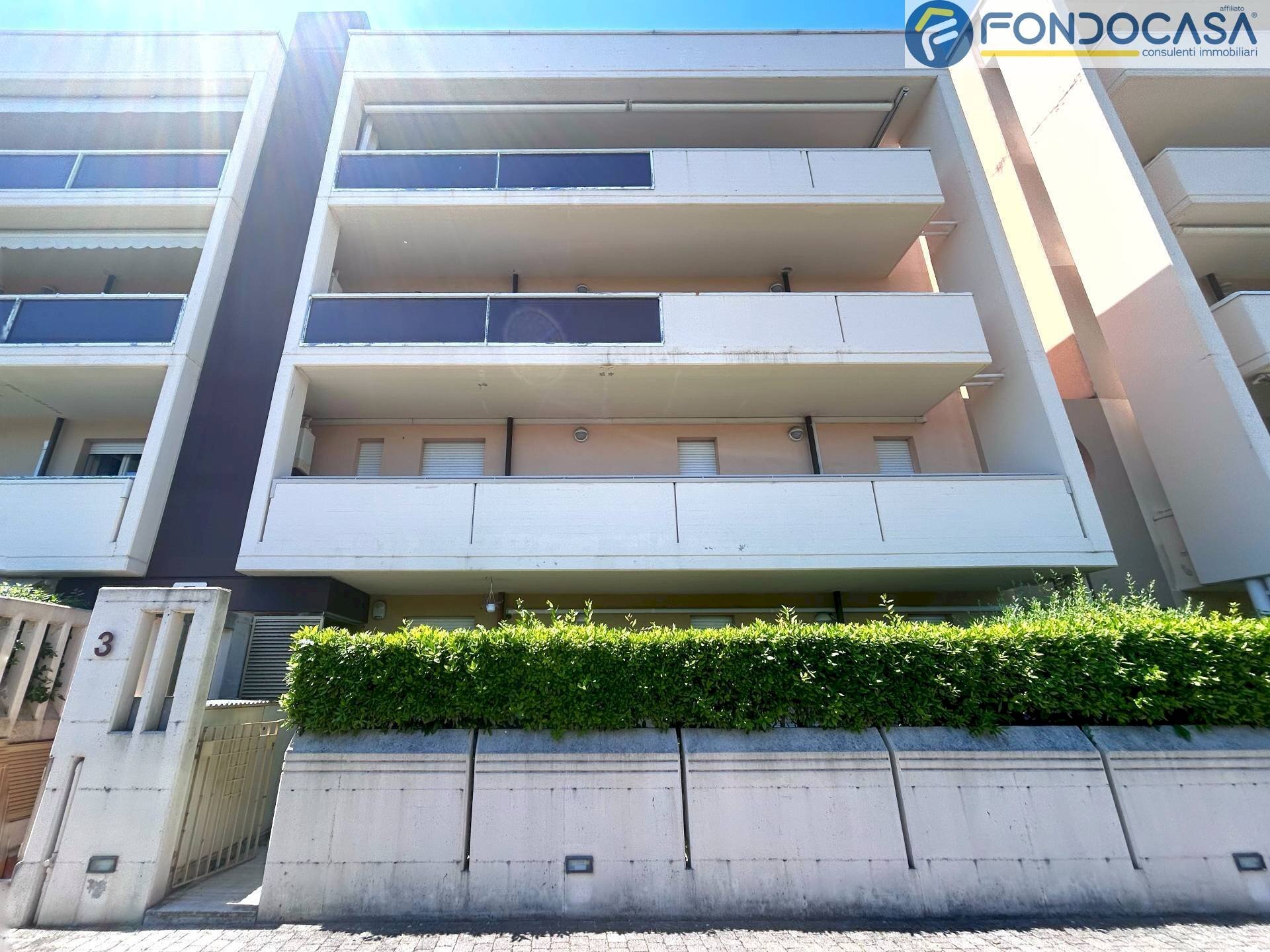 facciata - Appartamento via Marco Polo, Viareggio - foto 2