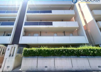 facciata - Appartamento via Marco Polo, Viareggio - foto 2