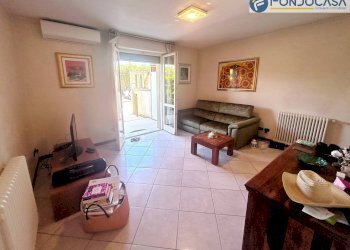 soggiorno - Appartamento via Marco Polo, Viareggio - foto 5