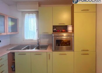 cucina - Appartamento via Marco Polo, Viareggio - foto 9