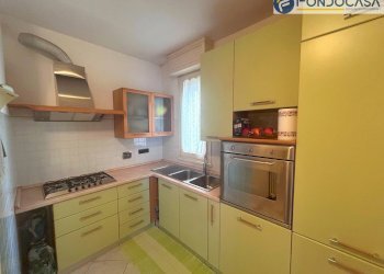 cucina - Appartamento via Marco Polo, Viareggio - foto 11