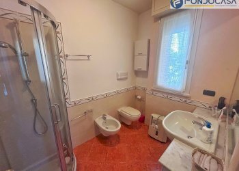 bagno - Appartamento via Marco Polo, Viareggio - foto 19