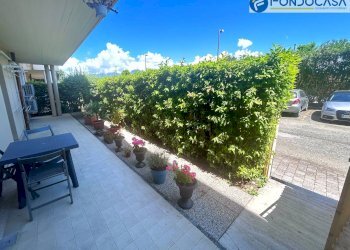 giardino - Appartamento via Marco Polo, Viareggio - foto 26