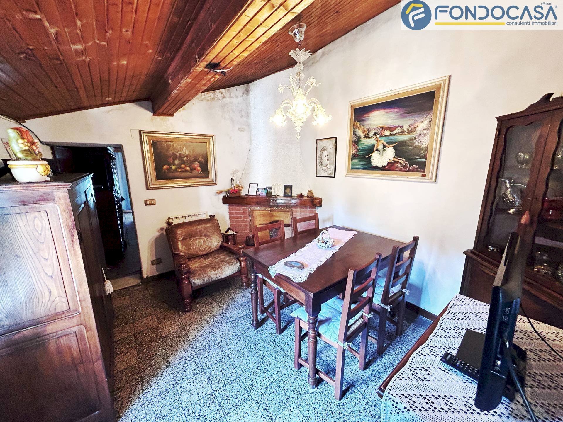 soggiorno - Three-room apartment via marconi, Seravezza - photo 3