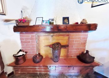 dettaglio camino - Appartamento via marconi, Seravezza - foto 6